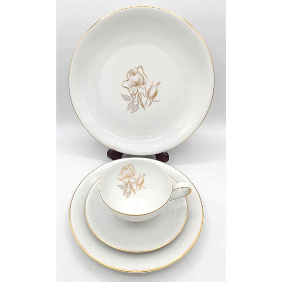 KPM Krister China Germany Gold Rose Design. 4-Piece Set. Choice of quantity. - Picture 12 of 16